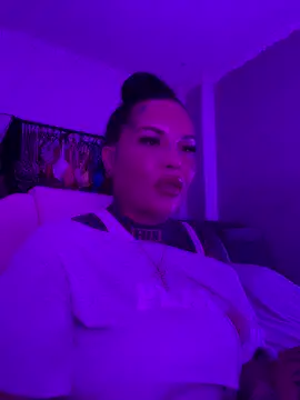  MelinaCurves  online show from May 22, 2026, 11:54 pm