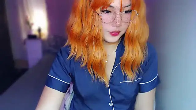 HOTnWILDalice online show from July 24, 2026, 3:26 am