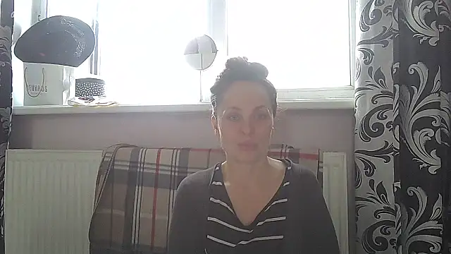LindaStarS online show from May 2, 2026, 6:40 am