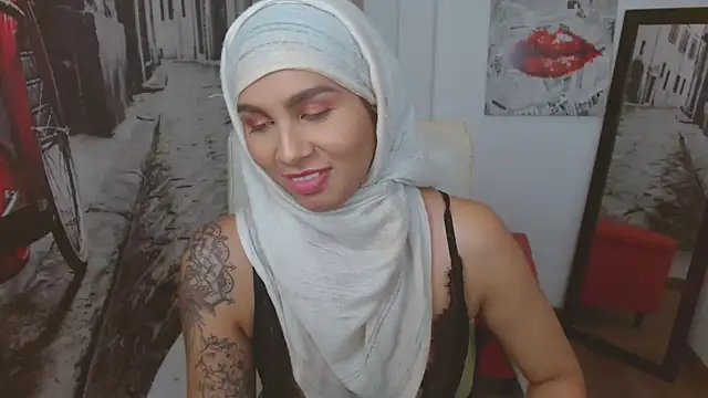 Shay  lee online show from February 11, 2025, 10:07 pm