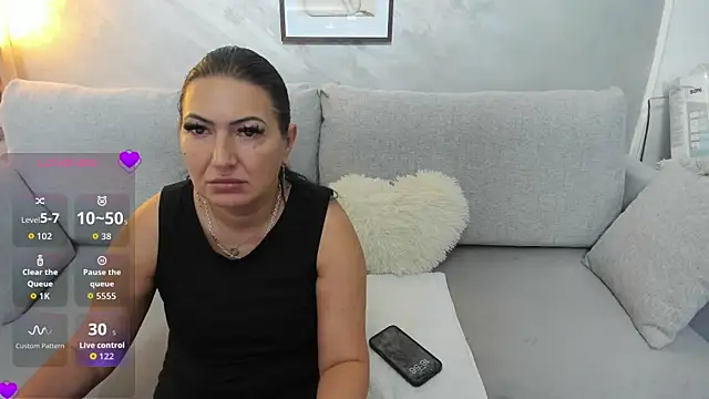 goddessalysse online show from July 21, 2026, 1:57 pm