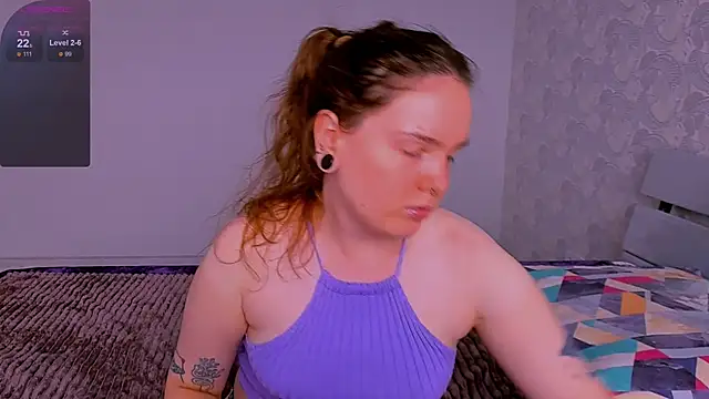 Snapshot of Janie_JJ_Curvie chatting on June 28, 2026, 4:51 am Janie JJ Curvie online show from June 28, 2026, 4:51 am