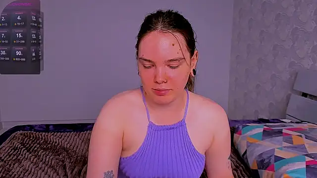 Snapshot of Janie_JJ_Curvie chatting on July 11, 2026, 4:26 am Janie JJ Curvie online show from July 11, 2026, 4:26 am
