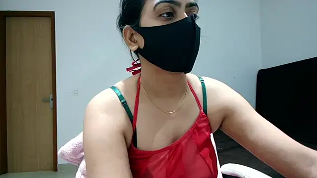 Snapshot of DesiZoya chatting on July 31, 2026, 11:48 pm DesiZoya online show from July 31, 2026, 11:48 pm