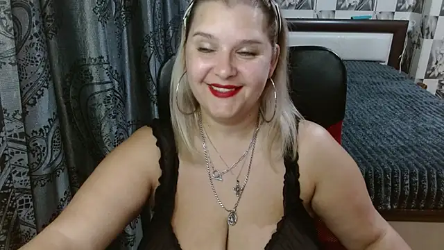 Boolochka online show from July 17, 2026, 7:52 pm