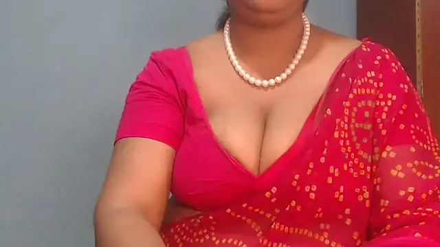 naughtyboobs38dd online show from June 15, 2026, 8:16 am