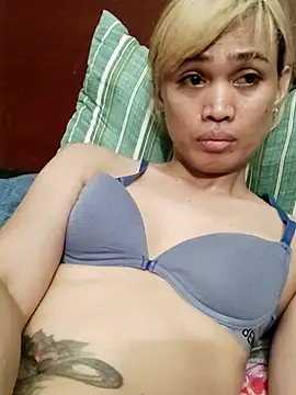 QueenSoreal online show from July 19, 2026, 9:18 pm
