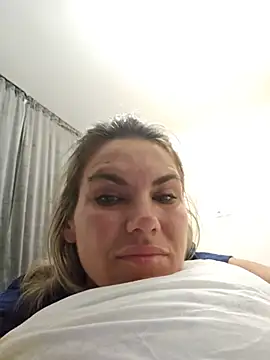 FeliciaKrige online show from July 14, 2026, 10:26 pm
