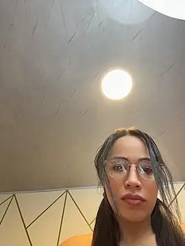 SQUIRTINGQUEEN11 online show from July 9, 2026, 2:59 am
