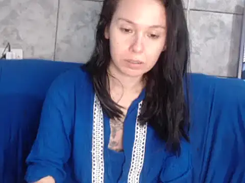 Venusluxodomme online show from August 3, 2026, 10:24 pm