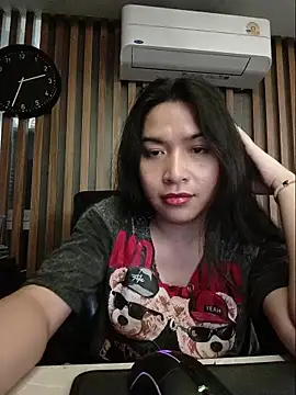 Snapshot of sara_kimoo chatting on November 5, 2025, 7:36 pm sara kimoo online show from November 5, 2025, 7:36 pm