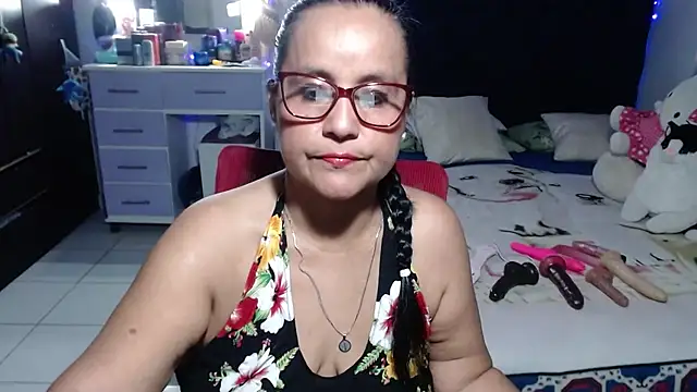 pervert mommy  online show from June 30, 2026, 9:43 am