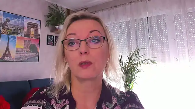 vanessa chat online show from July 6, 2026, 1:19 pm