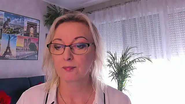 vanessa chat online show from July 7, 2026, 1:15 pm