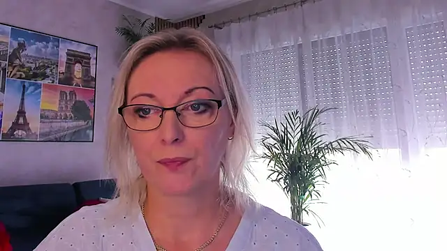 vanessa chat online show from July 21, 2026, 1:24 pm