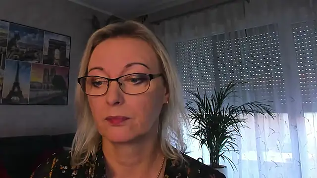 vanessa chat online show from July 28, 2026, 6:20 pm