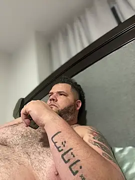 Gabihotxxx1 online show from May 2, 2026, 9:42 pm