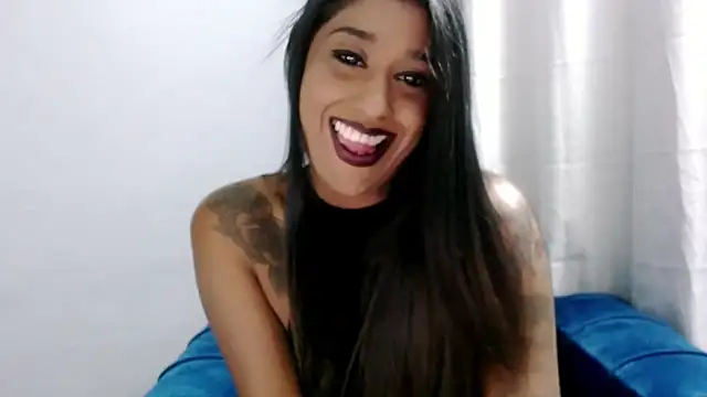 Lisaabrown  online show from June 14, 2026, 10:34 pm
