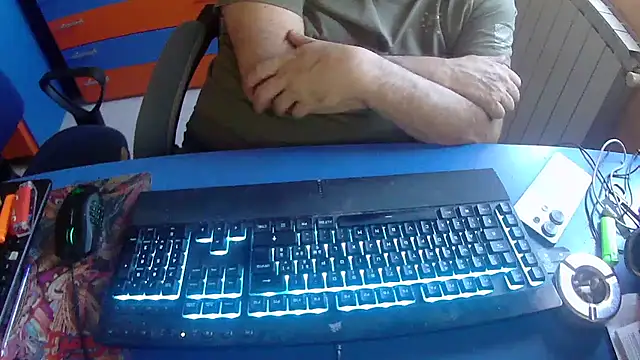 Tango128 online show from July 29, 2026, 10:24 am