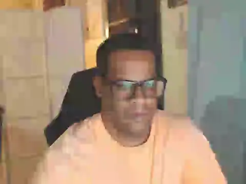 Snapshot of thesugar32 chatting on June 2, 2026, 1:18 am thesugar32 online show from June 2, 2026, 1:18 am