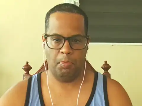 Snapshot of thesugar32 chatting on July 24, 2026, 12:25 pm thesugar32 online show from July 24, 2026, 12:25 pm