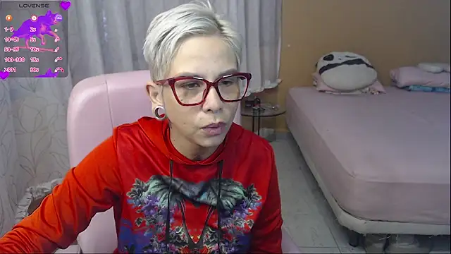 moon cat85 online show from July 8, 2026, 1:15 pm