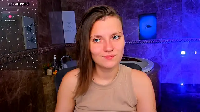 MelindaTin online show from July 24, 2026, 11:58 pm