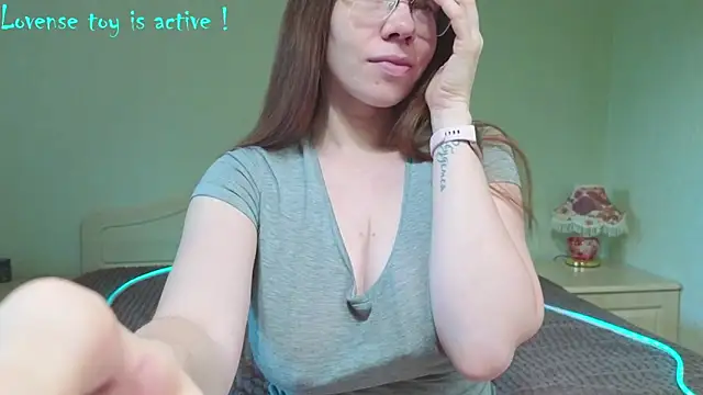 FairyTaylor online show from June 27, 2026, 2:55 pm