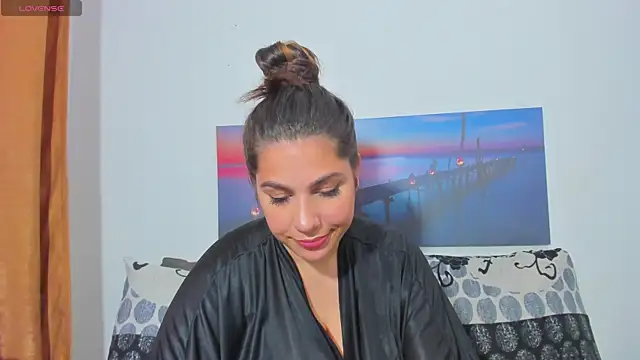 Emma Muller32 online show from July 18, 2026, 11:19 pm
