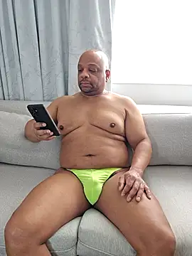 carmeldaddy1 online show from July 22, 2026, 5:27 pm