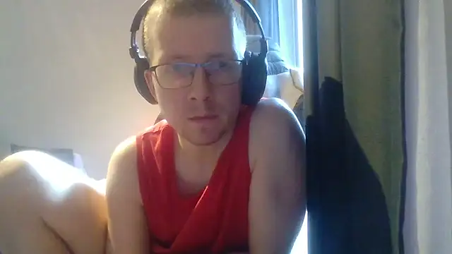 David250692 online show from June 11, 2026, 9:40 am