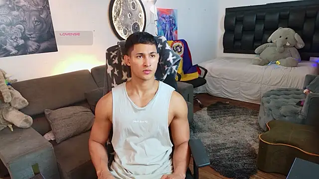 BenjaminCooperk online show from July 18, 2026, 4:05 am