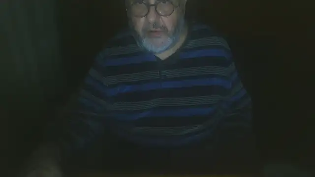 Snapshot of Koldo70 chatting on April 24, 2026, 12:24 am Koldo70 online show from April 24, 2026, 12:24 am