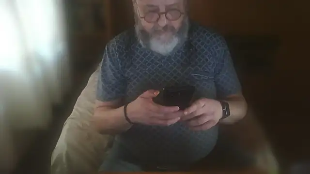 Snapshot of Koldo70 chatting on June 16, 2026, 11:24 am Koldo70 online show from June 16, 2026, 11:24 am