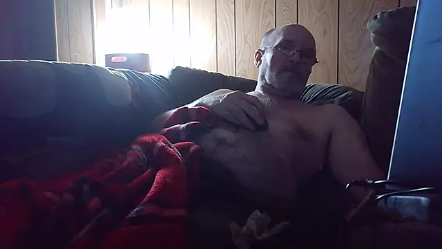 snickers1 online show from July 26, 2026, 5:04 am