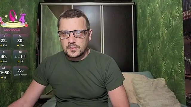 Snapshot of DanielOhCool chatting on June 15, 2026, 6:48 am DanielOhCool online show from June 15, 2026, 6:48 am