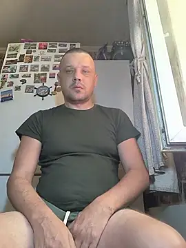Snapshot of DanielOhCool chatting on June 21, 2026, 10:07 am DanielOhCool online show from June 21, 2026, 10:07 am