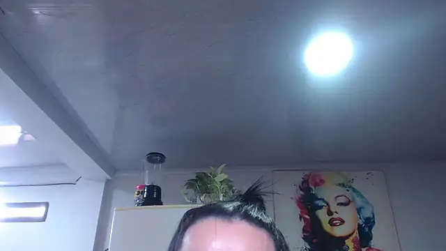 GABY FOX TS online show from June 25, 2026, 7:18 pm