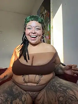 PrincessLauren420 online show from August 1, 2026, 12:26 pm
