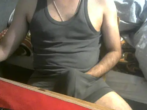 Snapshot of desiloverboy chatting on November 1, 2025, 5:26 pm desiloverboy online show from November 1, 2025, 5:26 pm
