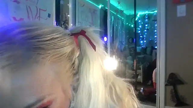 marilyn420 online show from June 7, 2026, 7:23 am