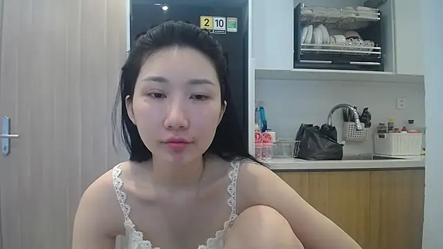 Asiagirll online show from July 18, 2026, 3:54 am