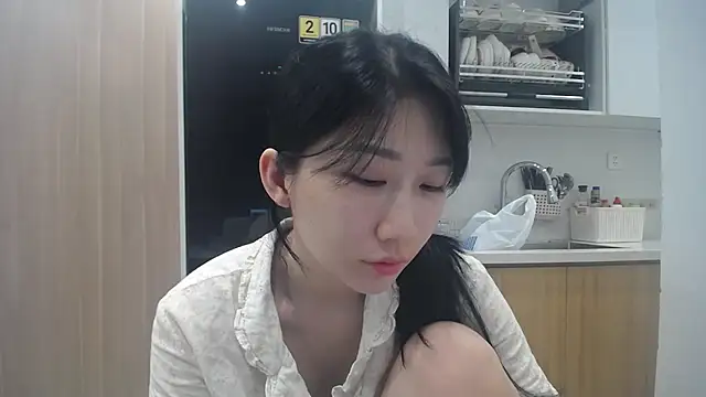 Asiagirll online show from July 23, 2026, 4:05 pm