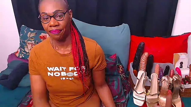 sexybootylicious online show from May 23, 2026, 3:01 am