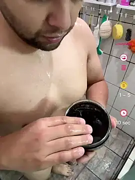 JuanPa secret online show from August 3, 2026, 4:00 pm