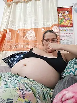 karlythothxh online show from July 7, 2026, 10:25 pm