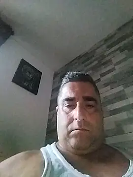 ADRIAN ADI40 online show from May 28, 2026, 3:37 am
