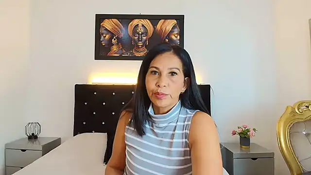 Shanon mature online show from June 2, 2026, 6:54 pm