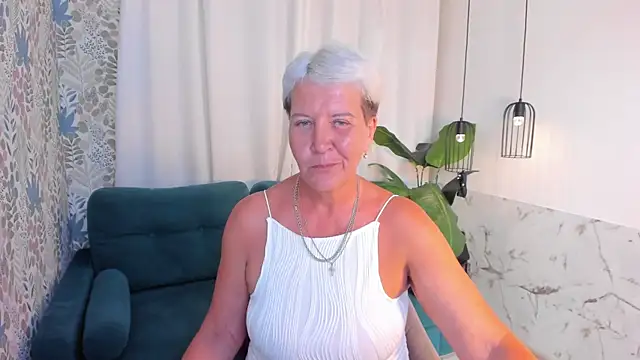 KathySunn online show from July 17, 2026, 2:13 pm