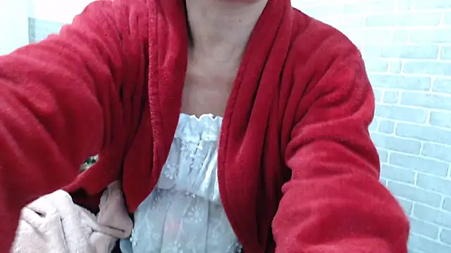 sweet luana online show from May 30, 2026, 3:47 am